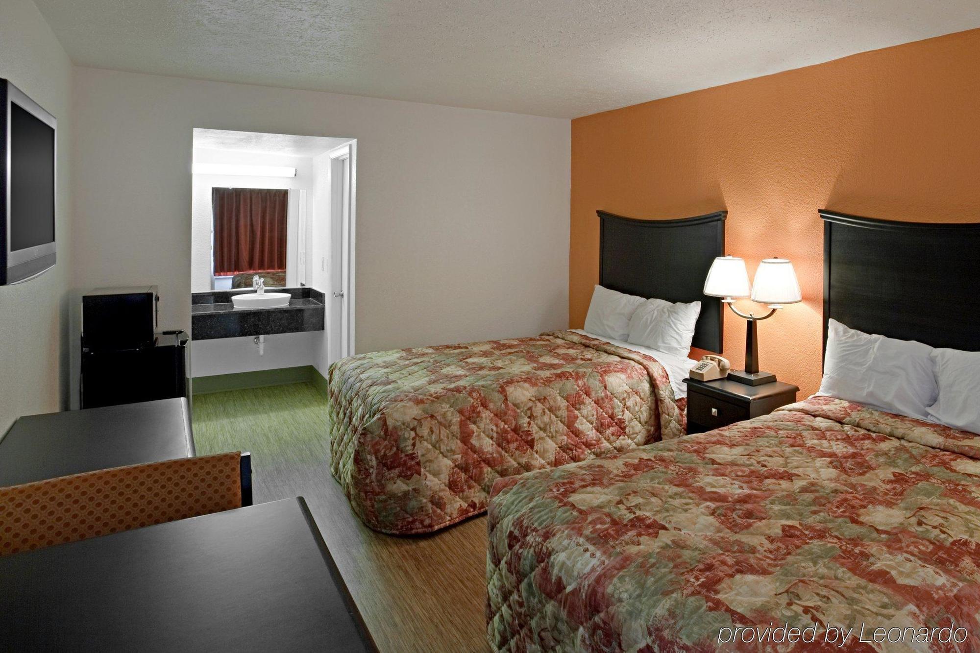 Econo Lodge Metropolis Szoba fotó