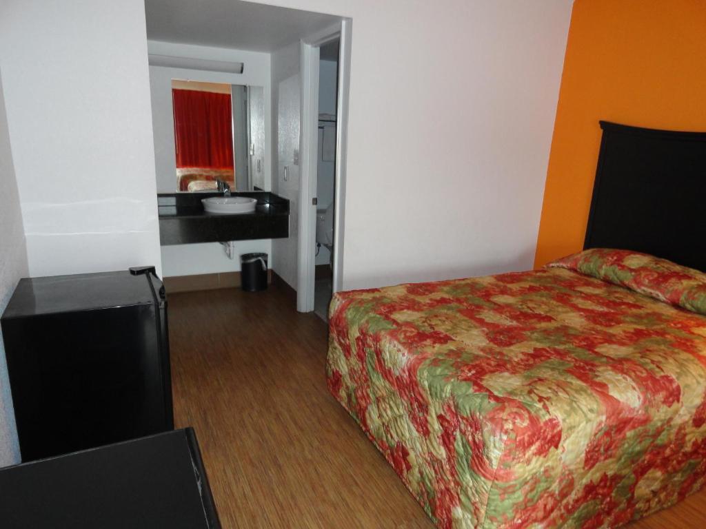 Econo Lodge Metropolis Szoba fotó
